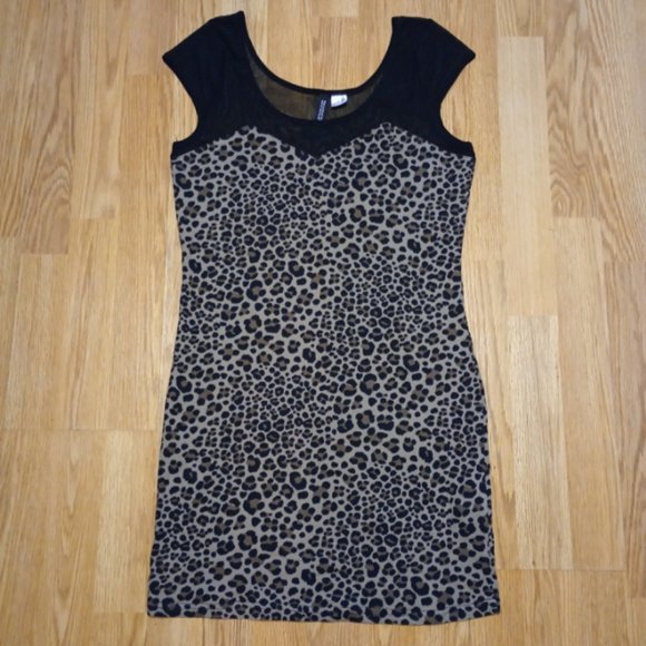 Animal print dress - Picture 1 of 3